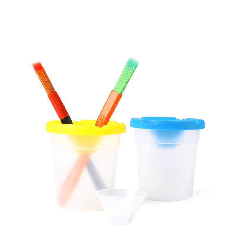 Plastic cup for brush washing